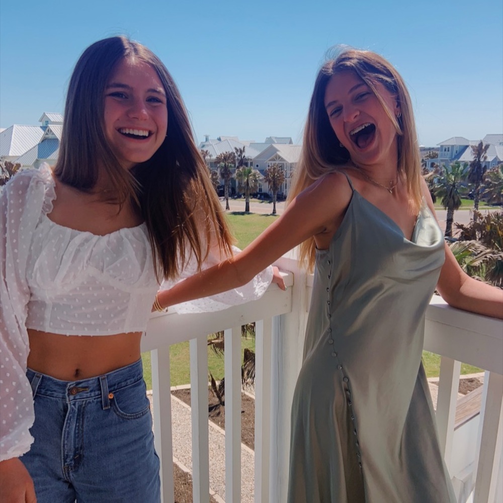 Meet your Posher, Libby